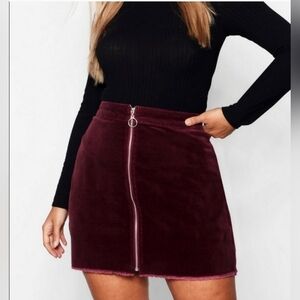 ☀️ Boohoo Plus Corduroy Skirt ☀️